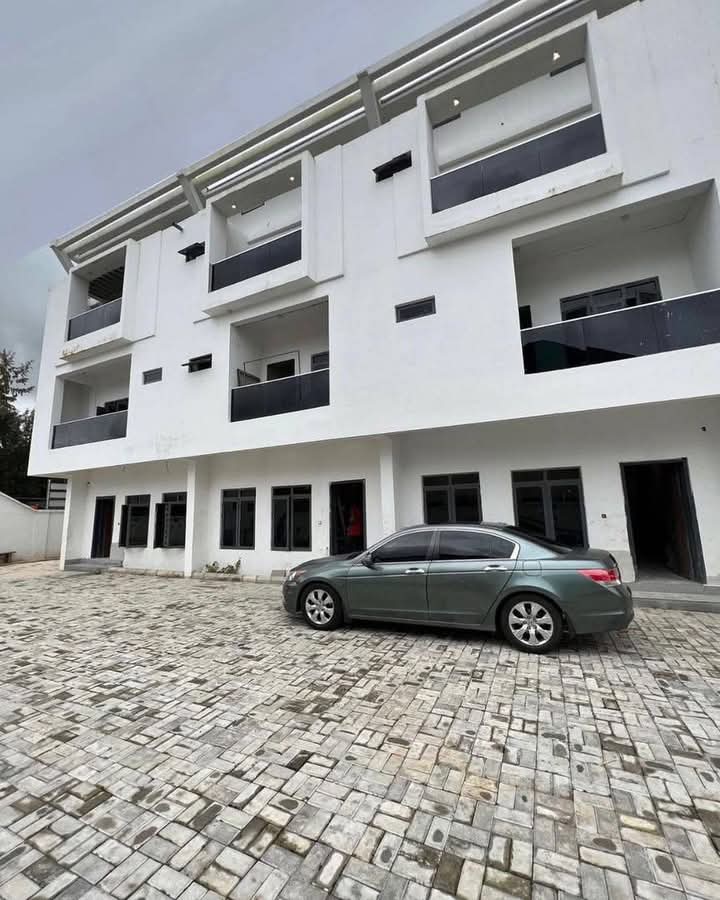 Duplex for Sale in Maitama, FCT cover picture