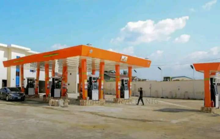 Plaza for Lease in Guzape, FCT cover picture