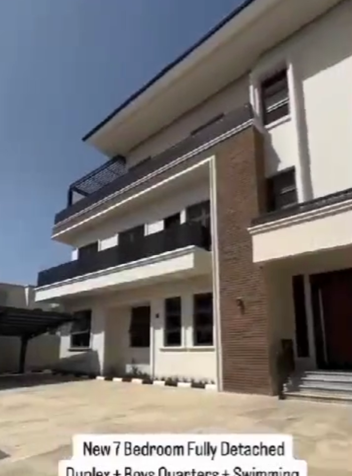 Mansion for Sale in Maitama, FCT cover picture