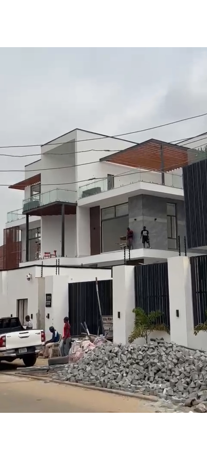 Mansion for Sale in Asokoro, FCT cover picture