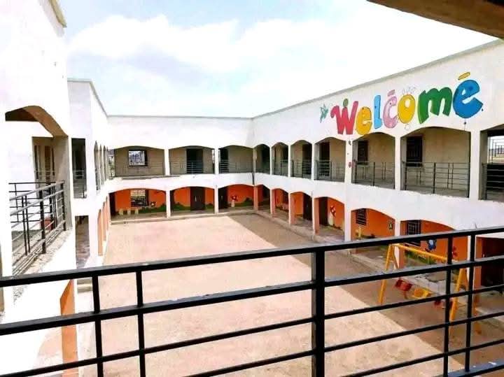 School for Sale in Airport road, Lugbe, FCT cover picture