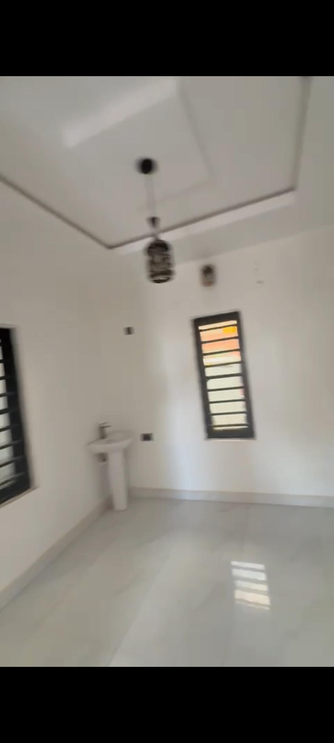 3 Bedroom Flat for Rent in G and V Okpanam road, Delta cover picture