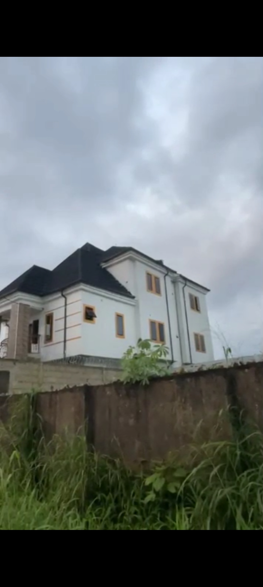 Duplex for Sale in Egbu Federal Housing Estate, Imo cover picture