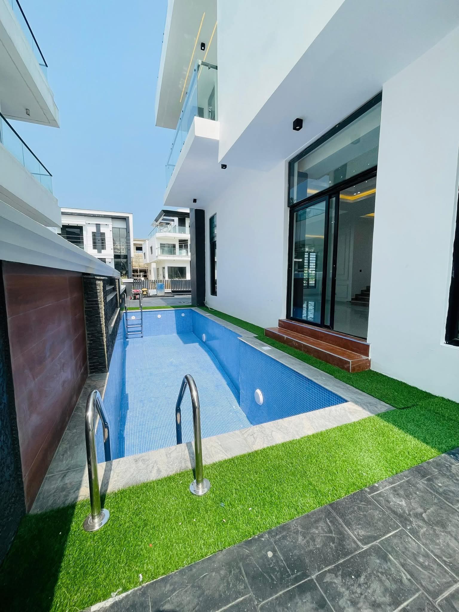 Duplex for Sale in Lekki country home, Lagos cover picture