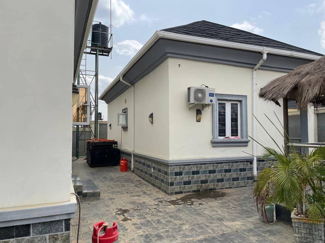 Bungalow for Sale in Verizon Estate abuja, FCT cover picture