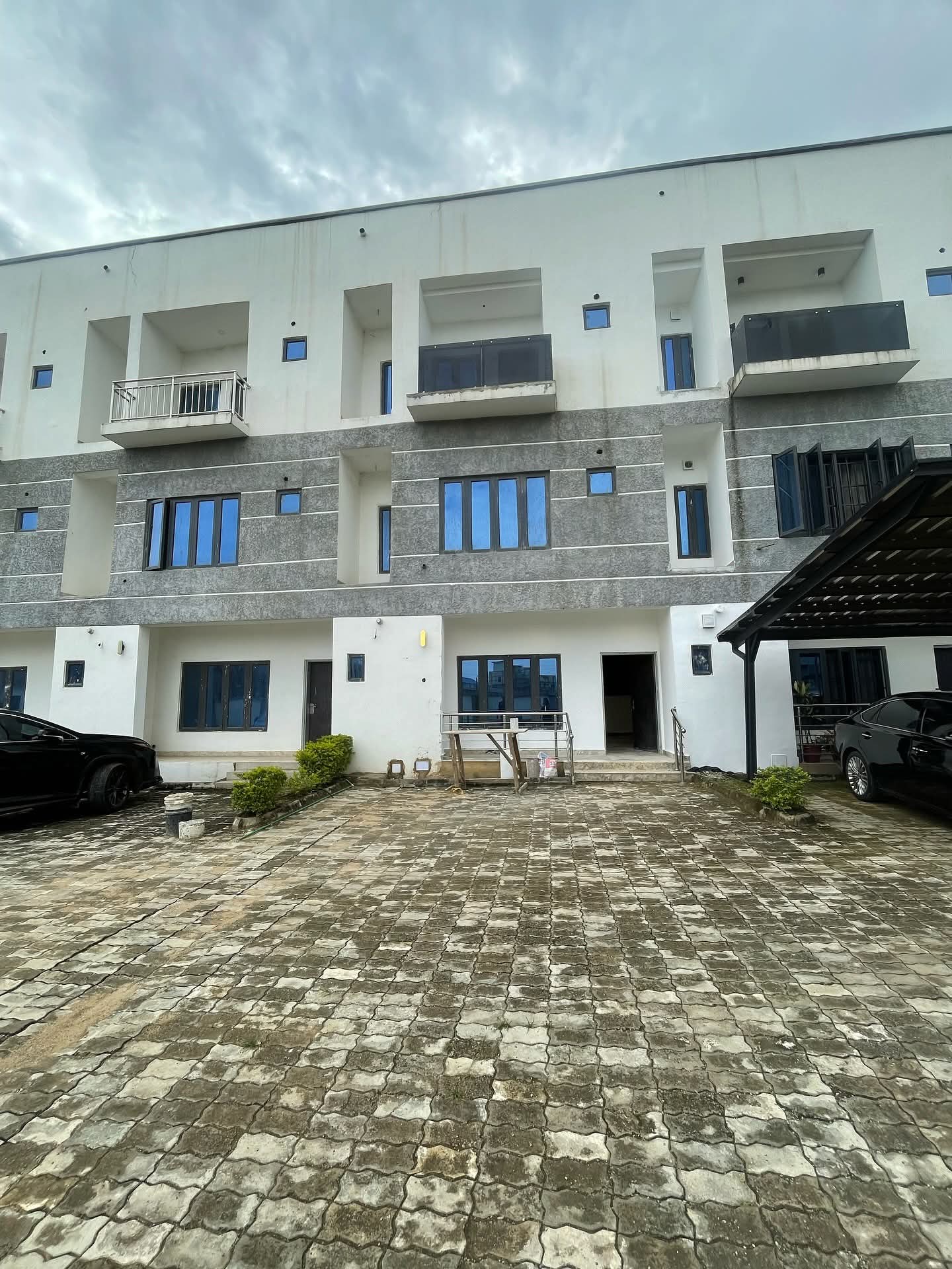 Duplex for Sale in Jahi, FCT cover picture