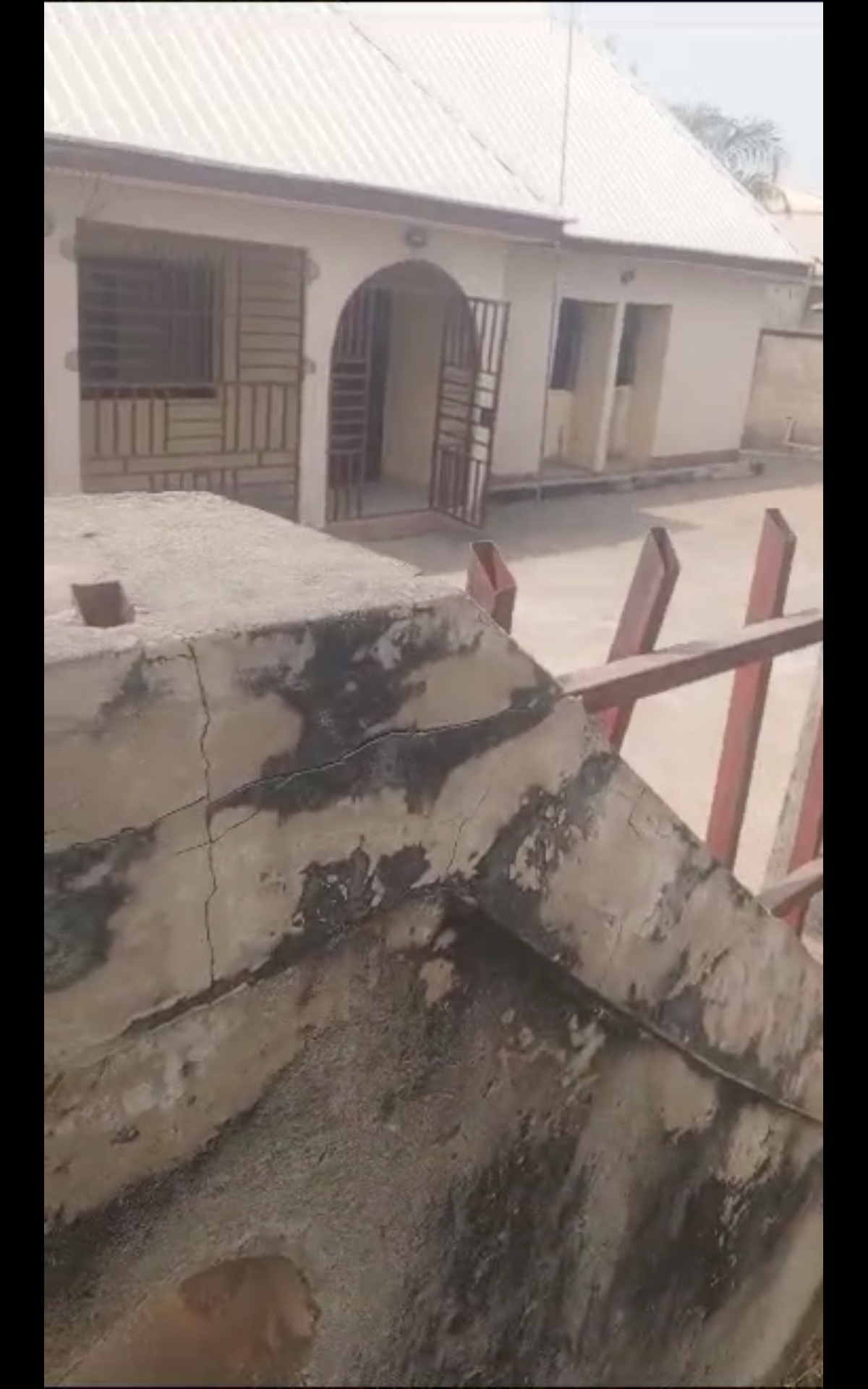 3 Bedroom Flat for Sale in Main Qurters, Kuje, FCT cover picture