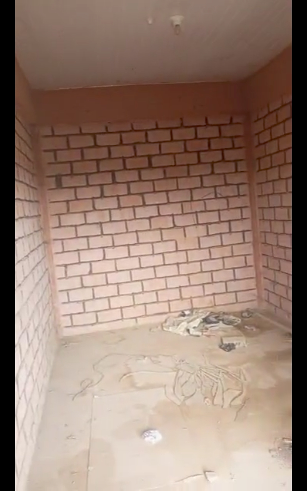 Store for Sale in Kuje main market, FCT cover picture