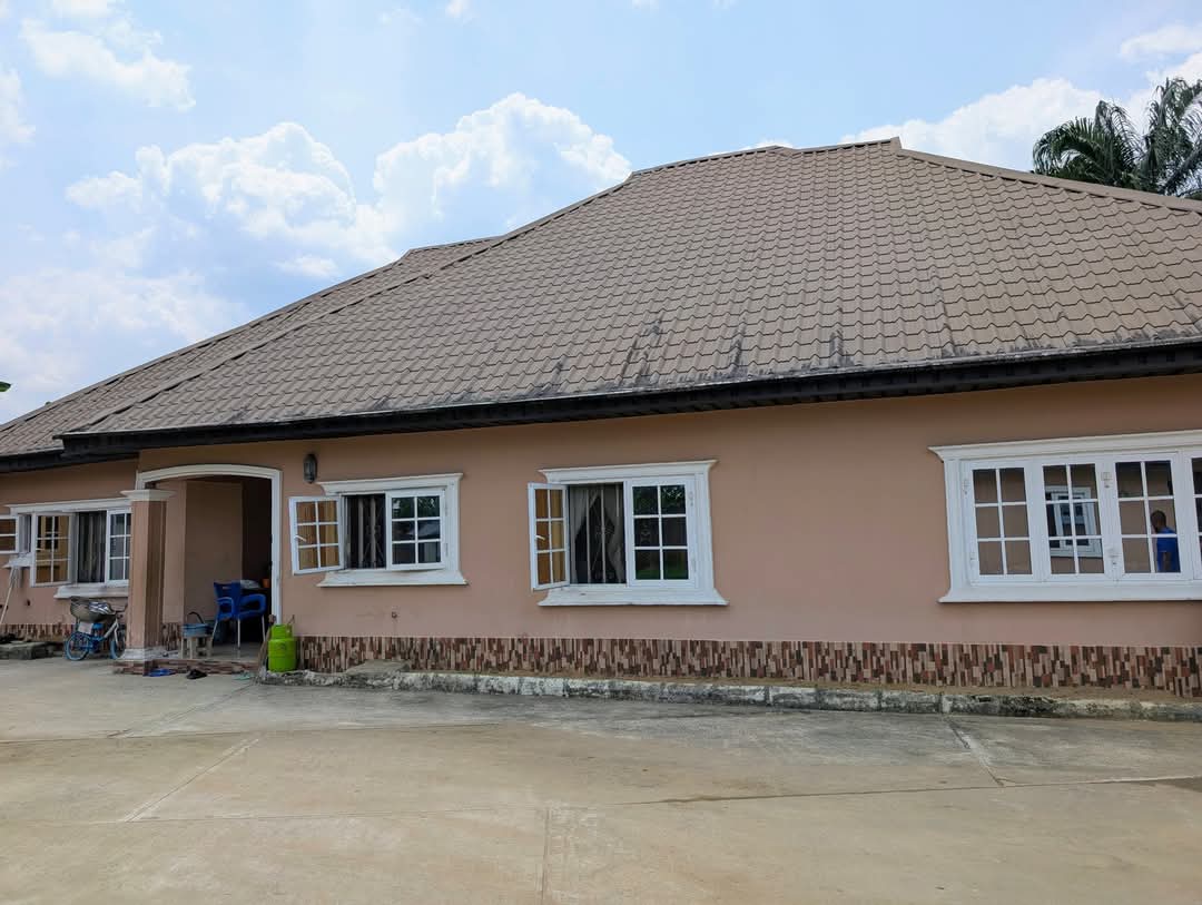 Bungalow for Sale in Akpasak estate off oron road, Akwa Ibom cover picture
