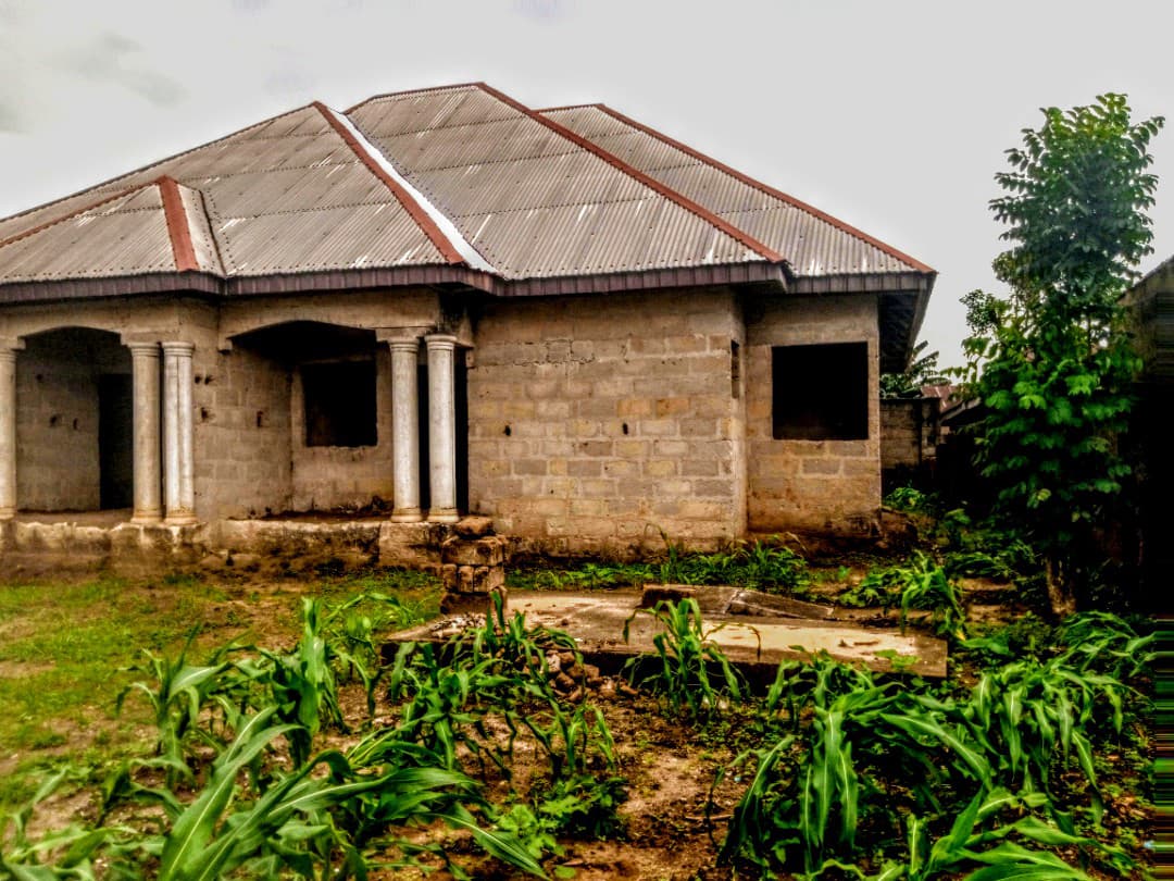 Bungalow for Sale in Abak road close to prismar hotels, Akwa Ibom cover picture