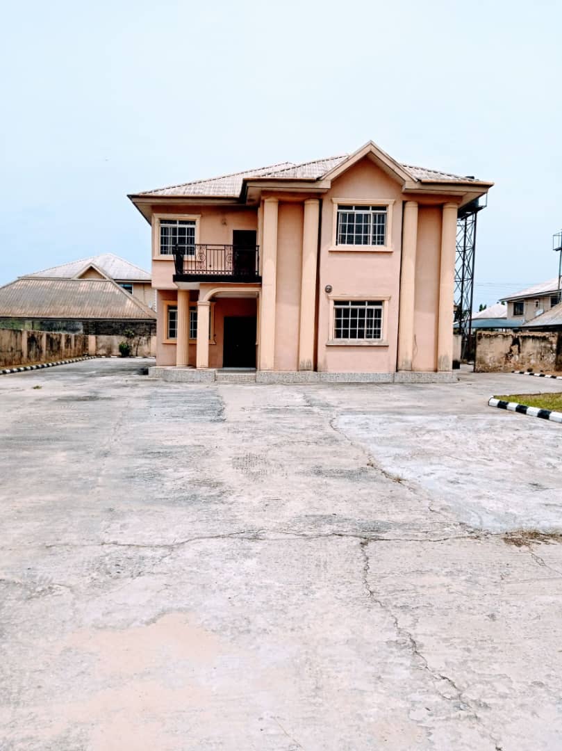 Duplex for Sale in Mobile Estate Shelter Afrique, Akwa Ibom cover picture