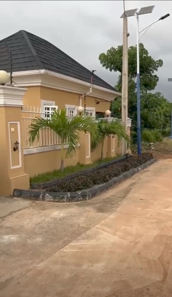 Bungalow for Sale in Amagba, Edo cover picture