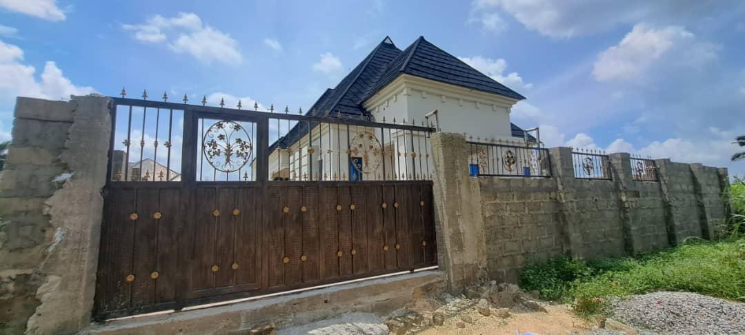Bungalow for Sale in Agbarho Warri Delta state, Delta cover picture