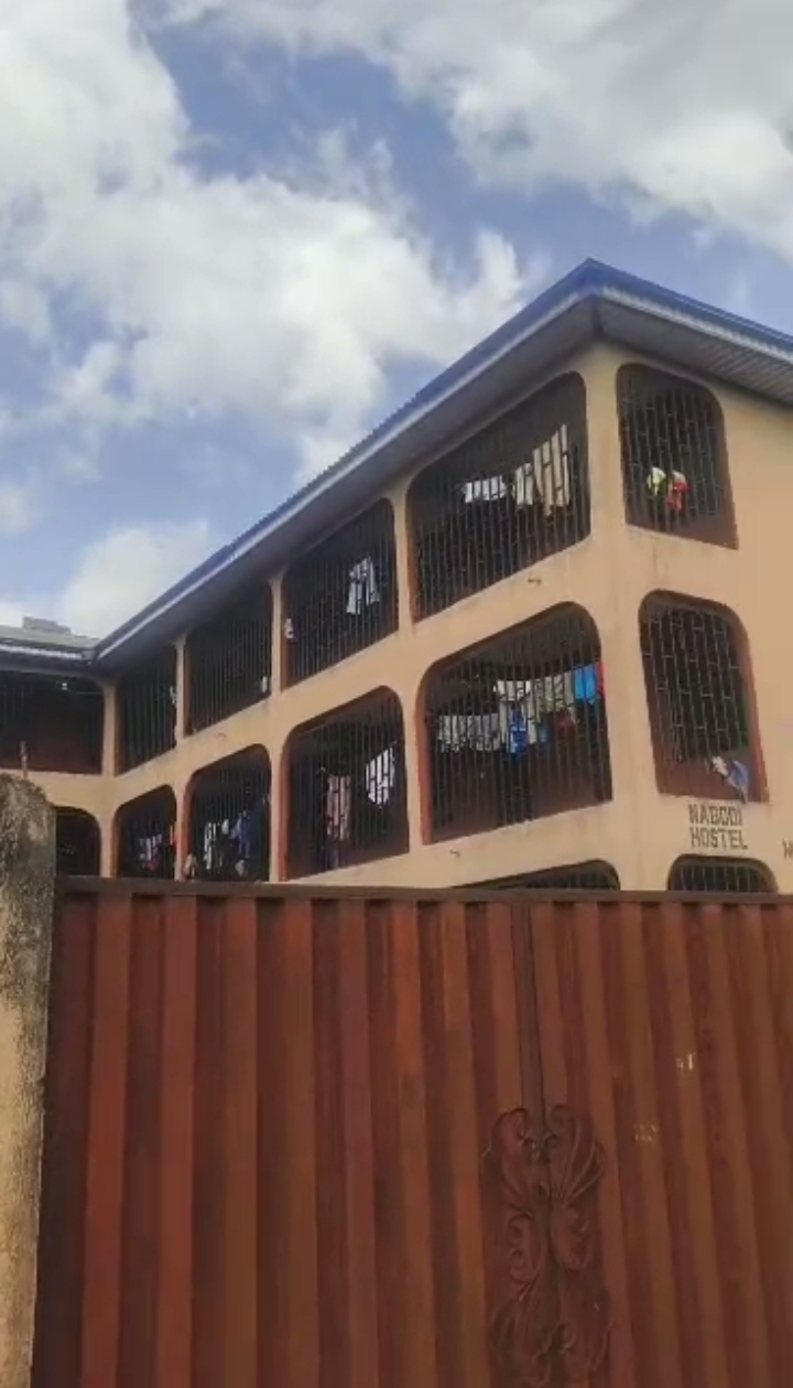 Hostel for Sale in Ekosodin, Edo cover picture