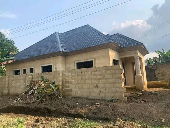 Bungalow for Sale in Ikot oku ikono, ekom imam junction, Akwa Ibom cover picture