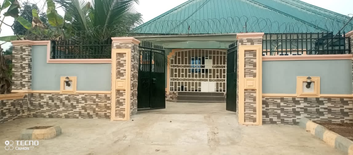 Bungalow for Sale in Ikot ekpene road, Akwa Ibom cover picture