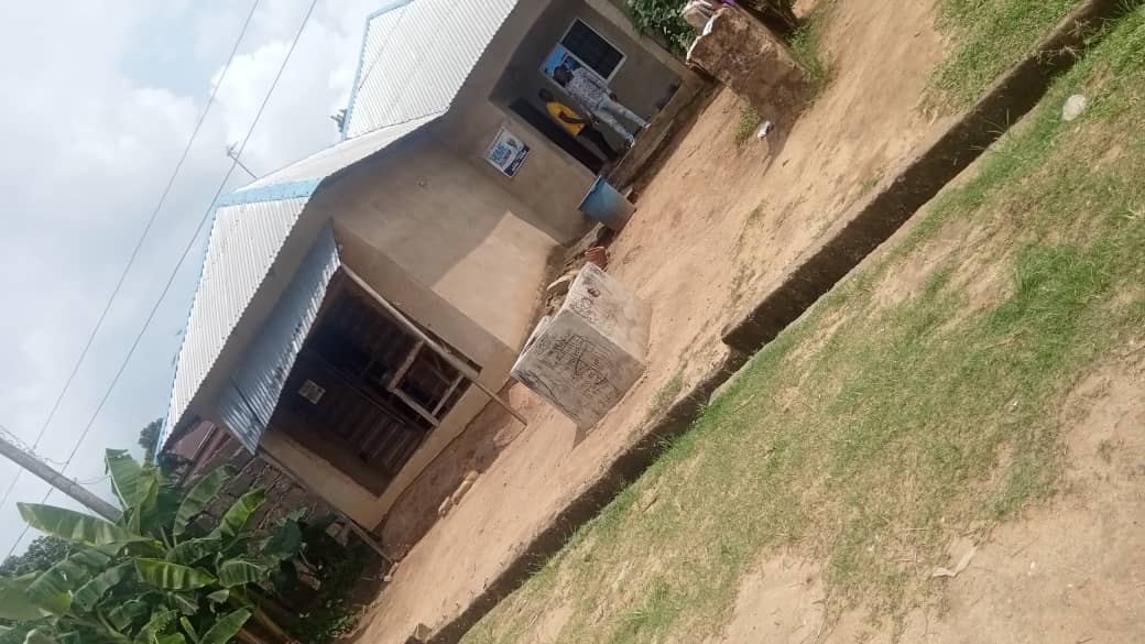 Bungalow in Idoro road Akwa Ibom cover picture