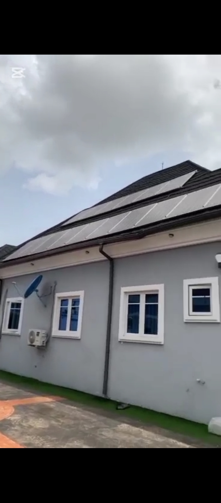 3 Bedroom Flat for Sale in Evbhuku sapele road, Edo cover picture