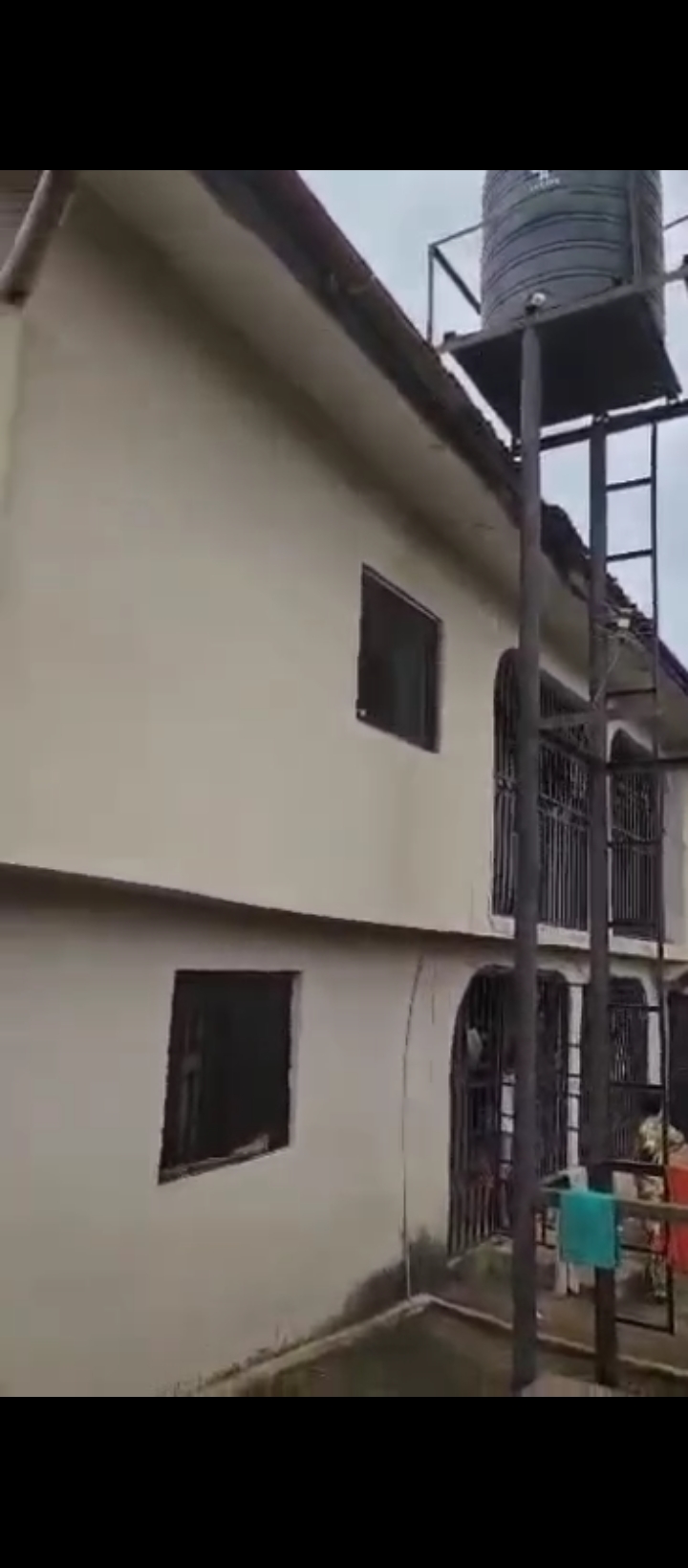 3 Bedroom Flat for Sale in Santana junction agbor park, Edo cover picture