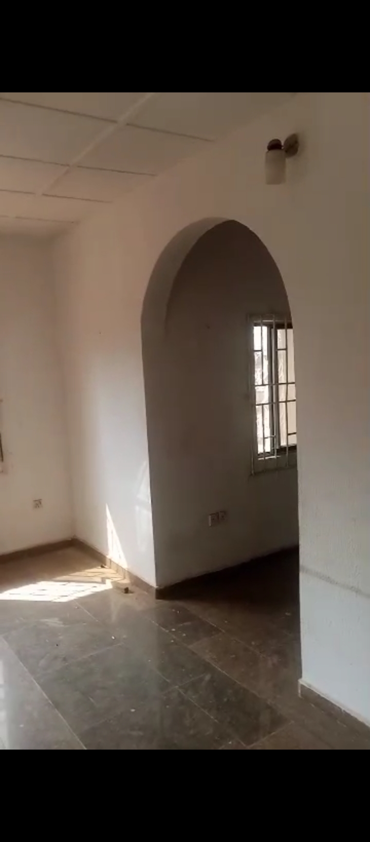 4 Bedroom Flat for Sale in Ekehuan road, Edo cover picture