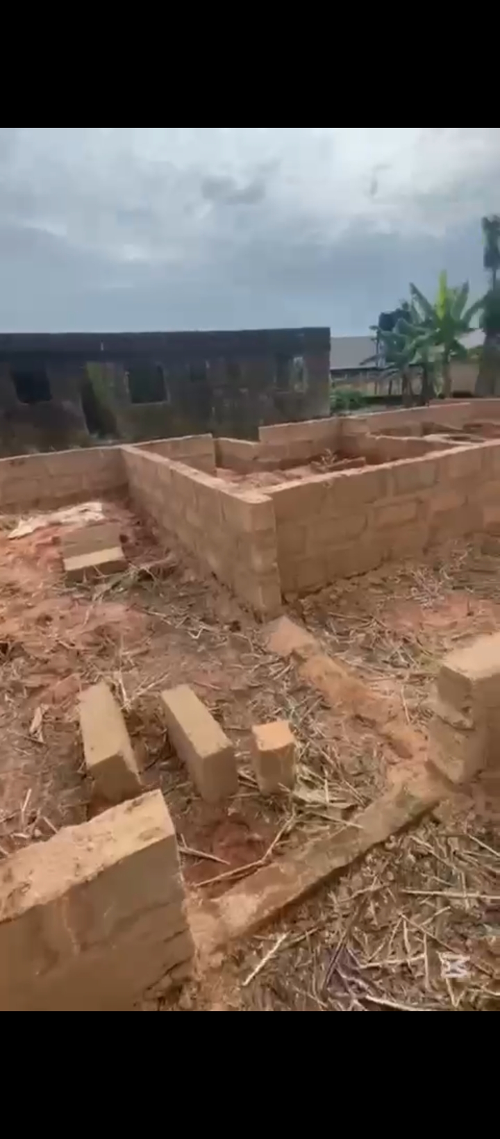 Land for Sale in Egba auchi road, Edo cover picture