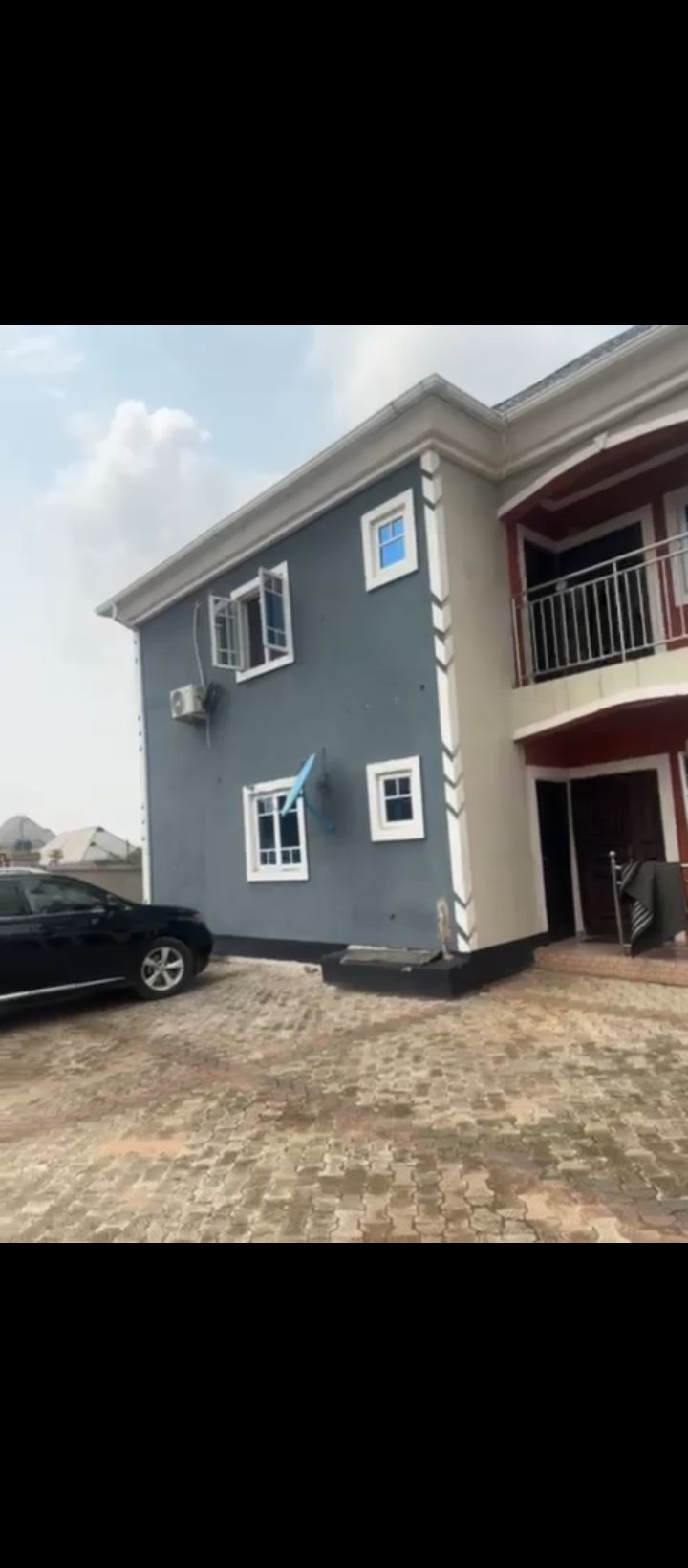 3 Bedroom Flat for Sale in Ogunwemnyi, Edo cover picture