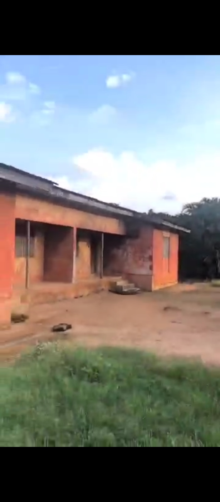 2 Bedroom Flat for Sale in Ugbowo, Edo cover picture