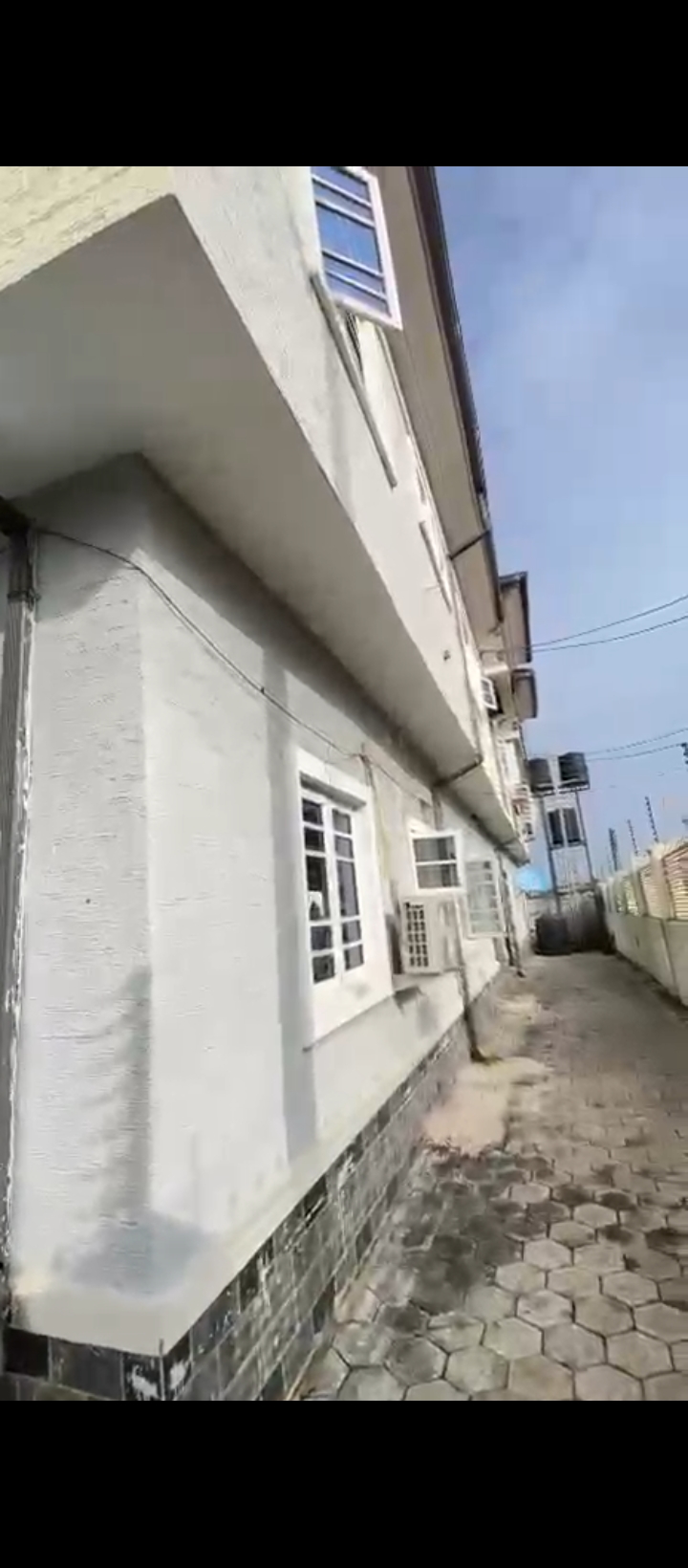 3 Bedroom Flat for Sale in Iriri, Edo cover picture