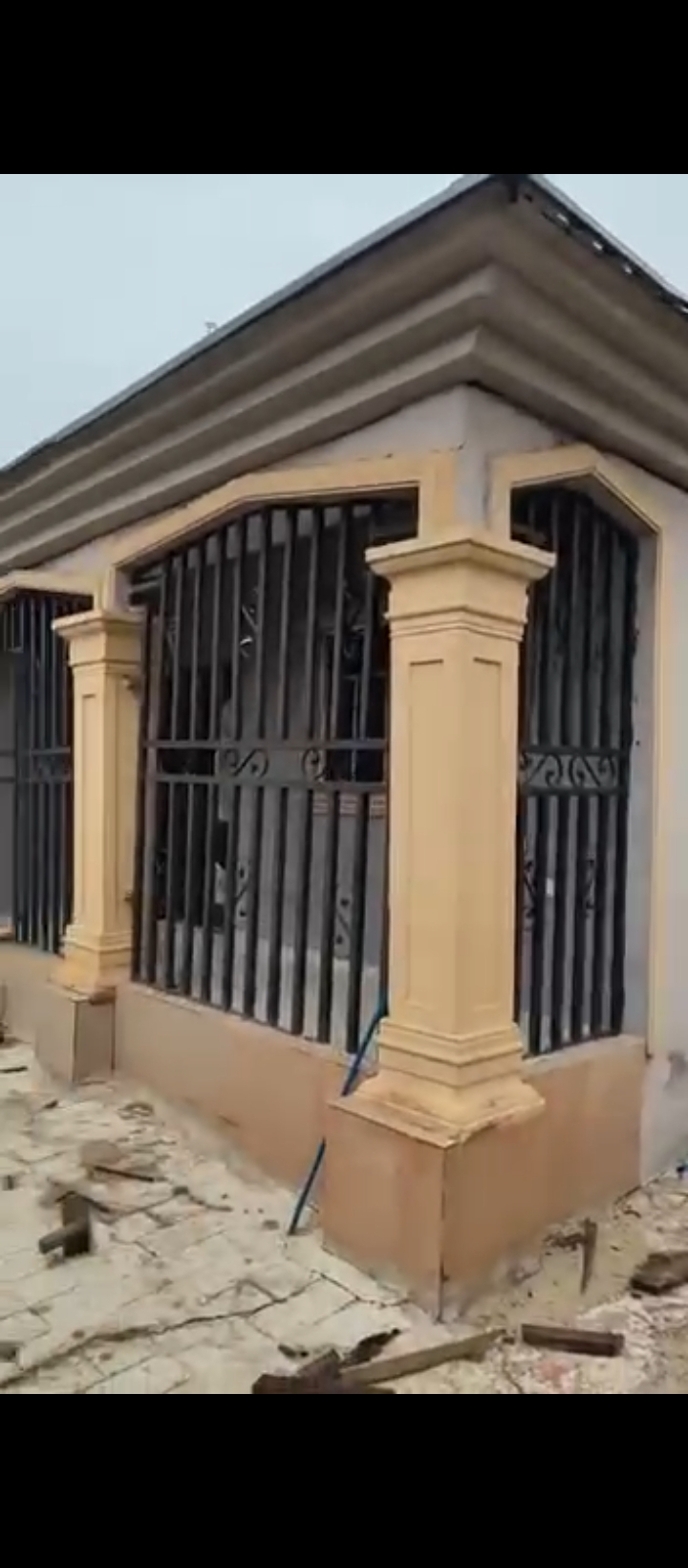 2 Bedroom Flat in Ogunwemnyi/ugbor Edo cover picture