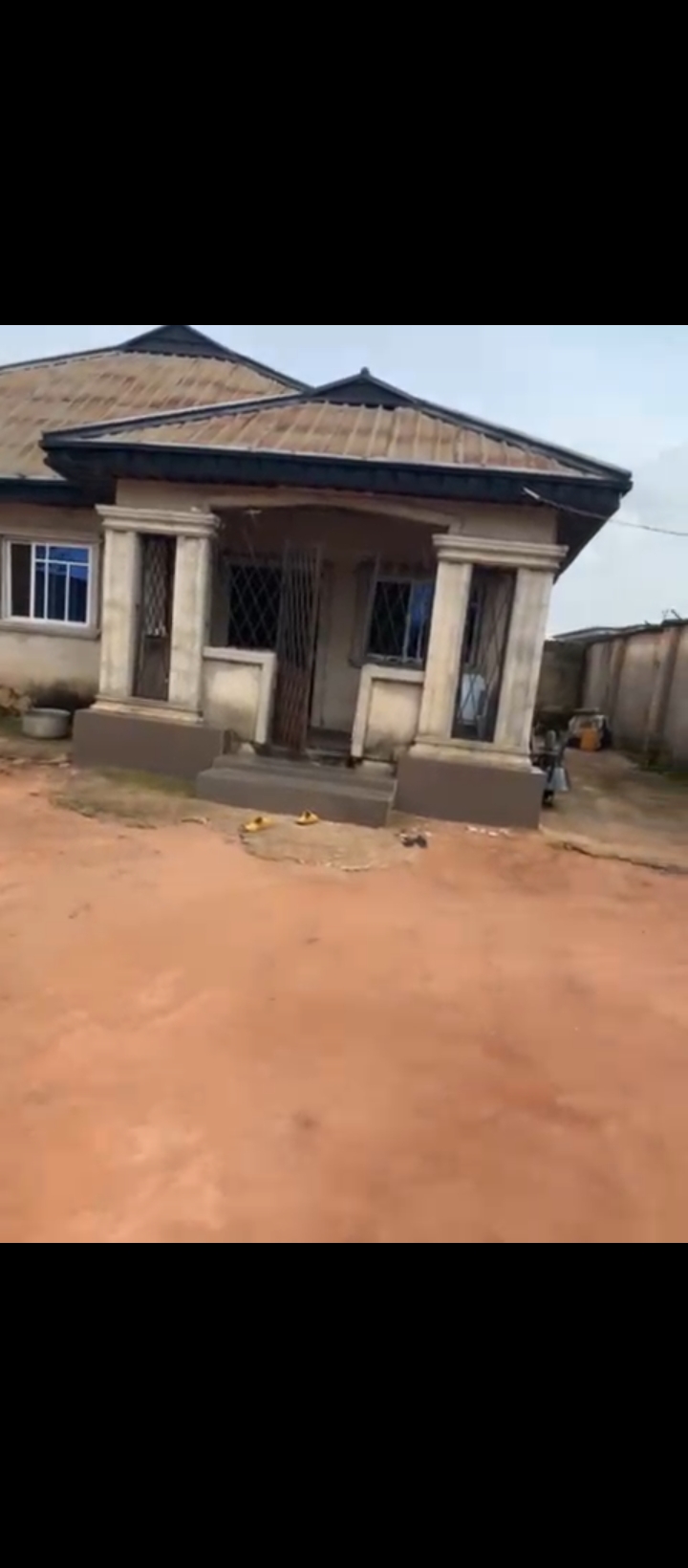 3 Bedroom Flat for Sale in Rubber research sapele road, Edo cover picture