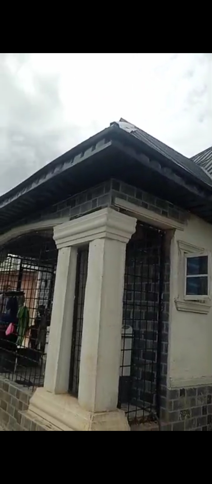 3 Bedroom Flat for Sale in Ekehuan road, Edo cover picture