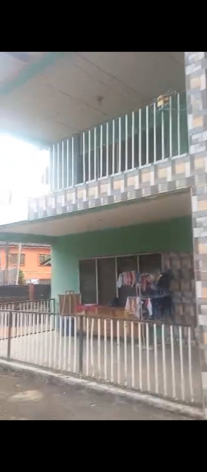 Duplex for Sale in Ekehuan road, Edo cover picture