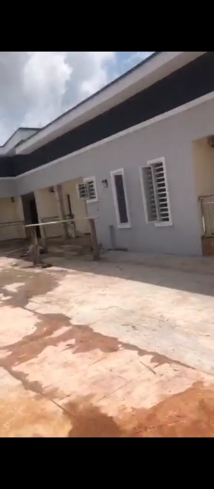 2 Bedroom Flat for Rent in Amagba gra, Edo cover picture