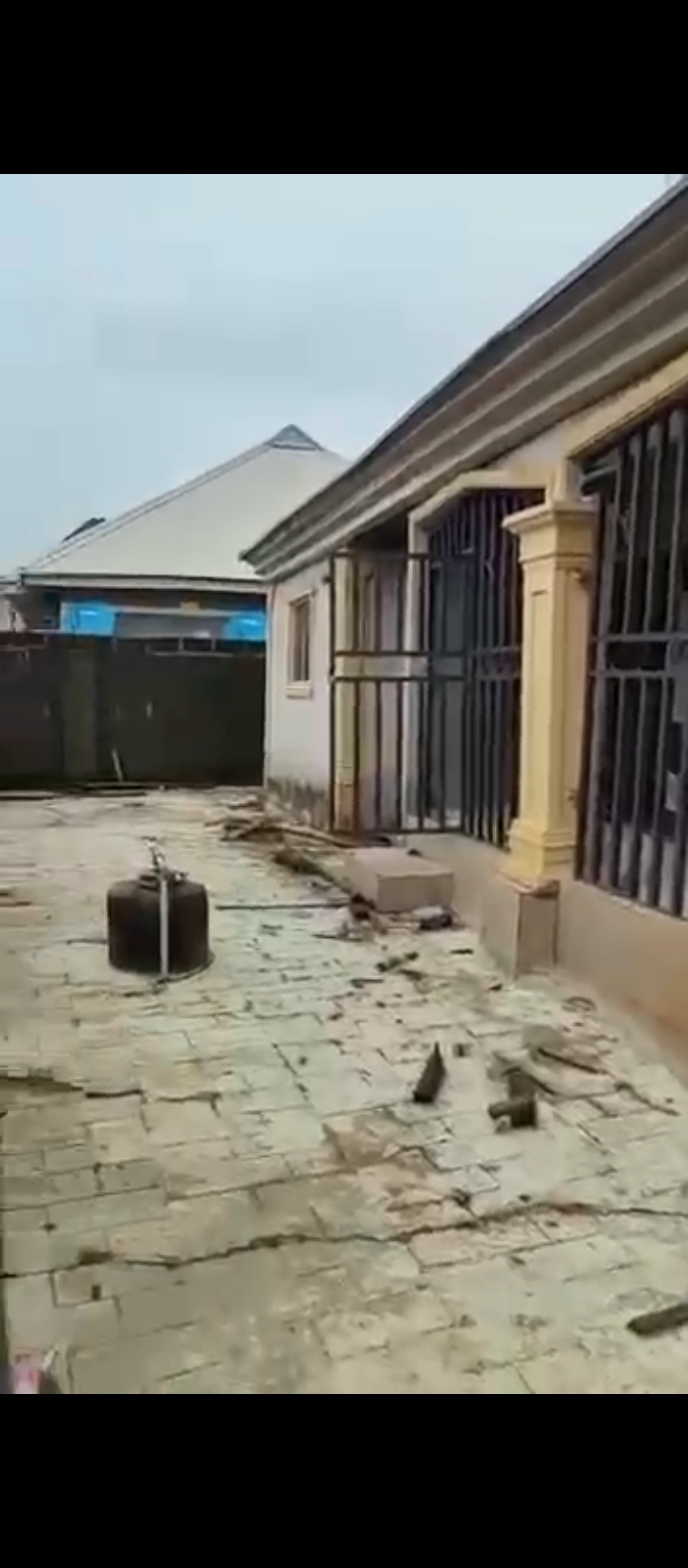 2 Bedroom Flat for Sale in Ugunwenyi, Edo cover picture