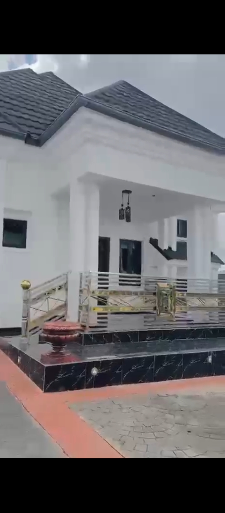 Duplex for Sale in MTN mask ugbor, Edo cover picture