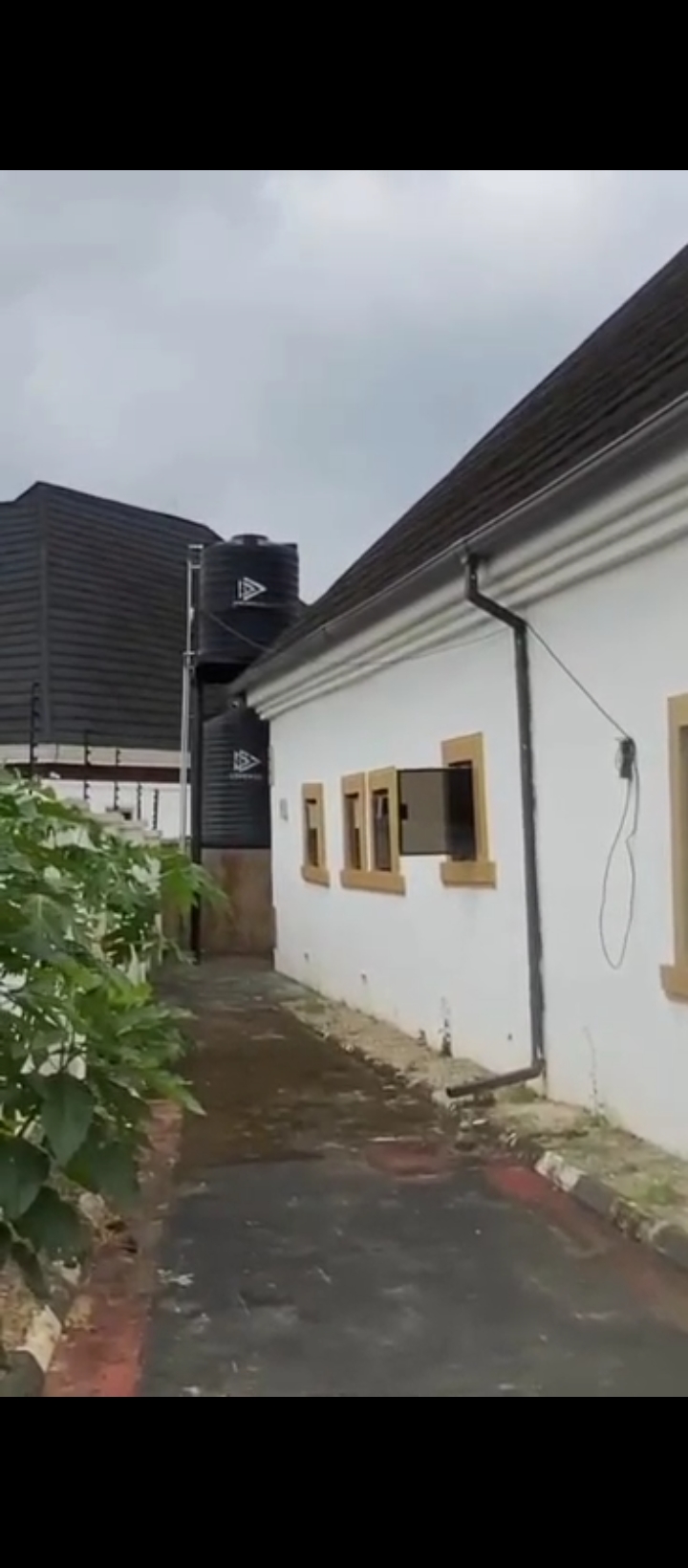 4 Bedroom Flat for Sale in Obayantor sapele road, Edo cover picture