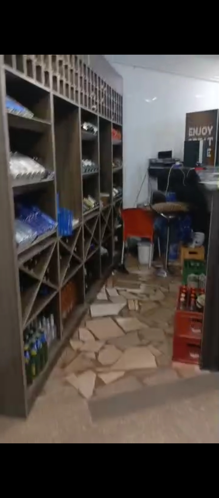 Hotel for Sale in Ihama gra, Edo cover picture