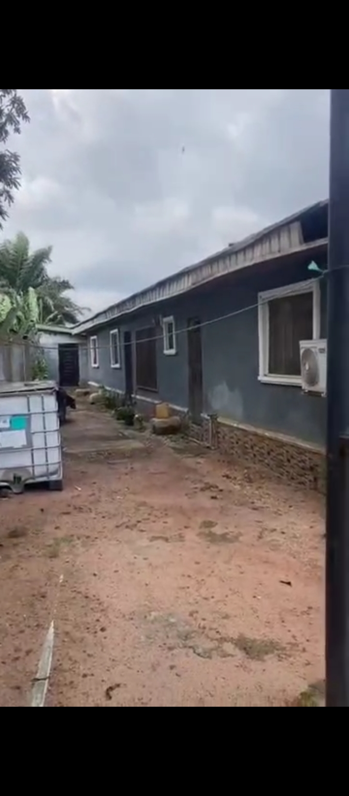 3 Bedroom Flat for Sale in Akenzuwa, Edo cover picture