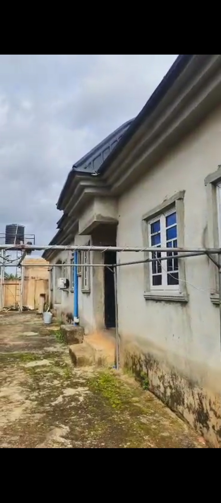 4 Bedroom Flat for Sale in Benin agbor road, Edo cover picture