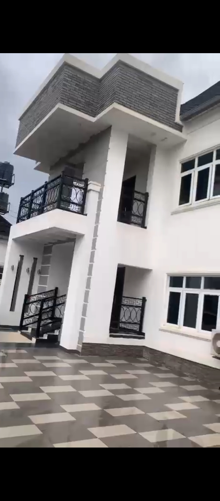 Duplex in Ugbor gra Edo cover picture