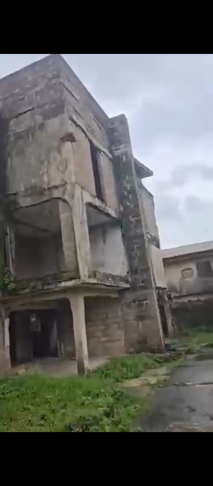 Uncompleted Building for Sale in MTN mask ugbor, Edo cover picture