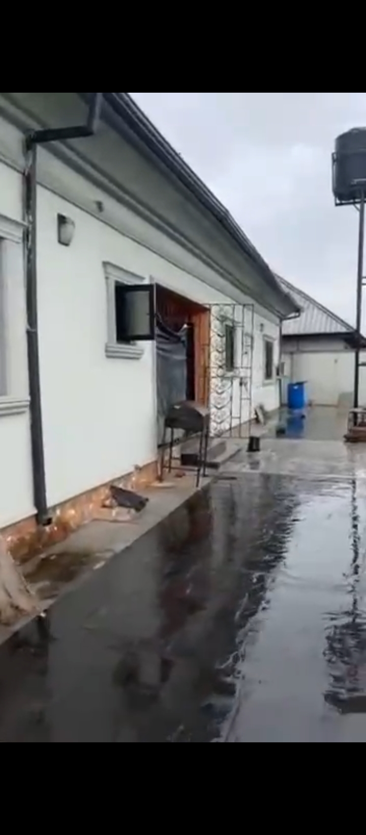 Bungalow for Rent in YOUTH ROAD AMAGBA, Edo cover picture