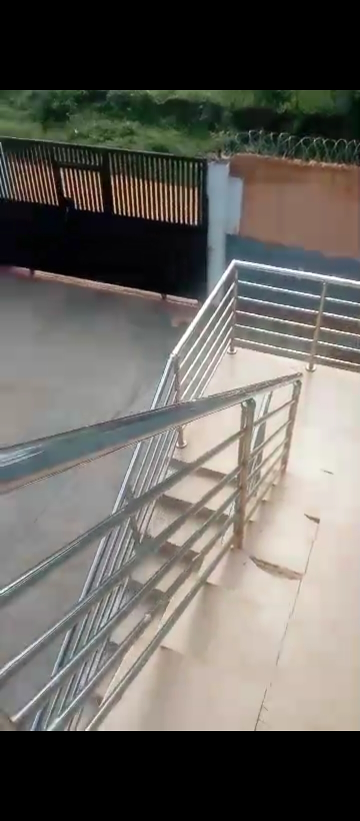 2 Bedroom Flat for Rent in Ugbor Central GRA, Edo cover picture