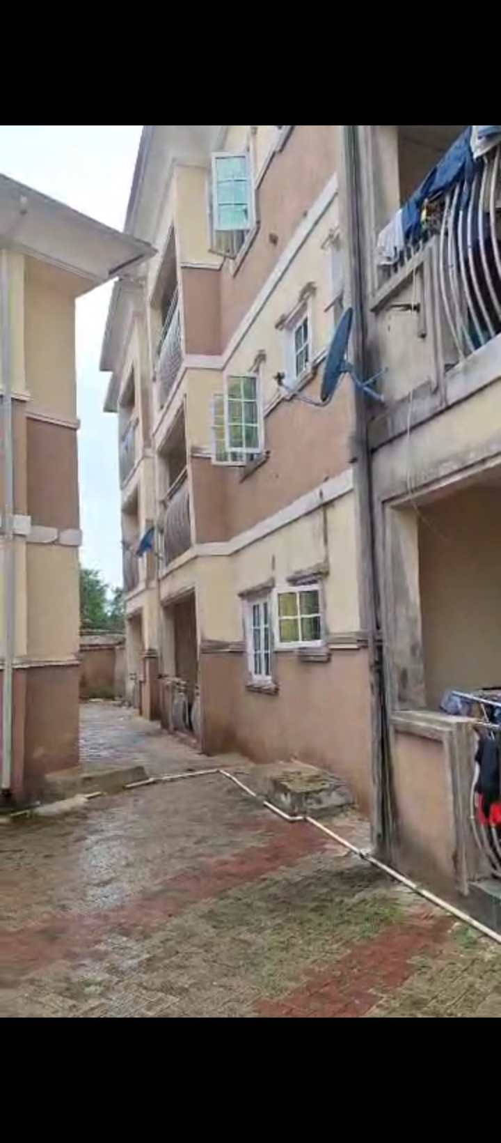 3 Bedroom Flat for Sale in Amagba GRA, Edo cover picture