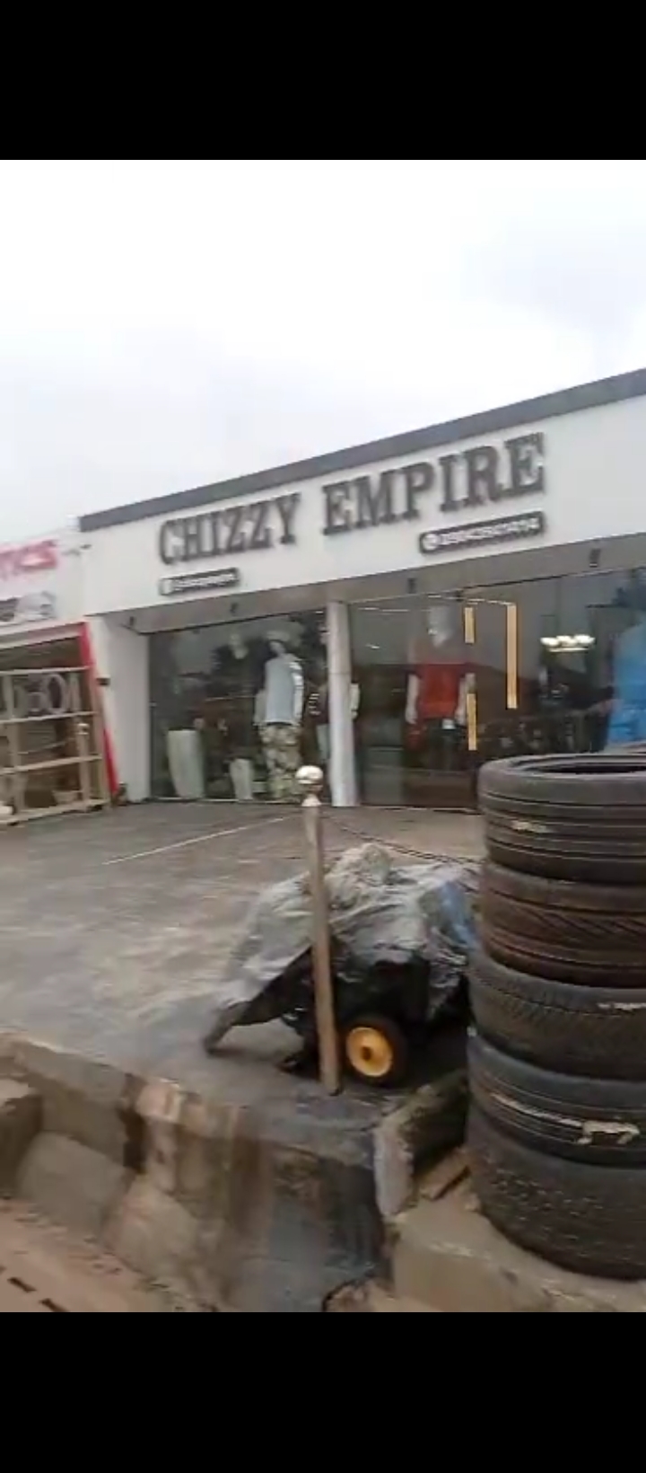 Land for Sale in Along country home road, Edo cover picture