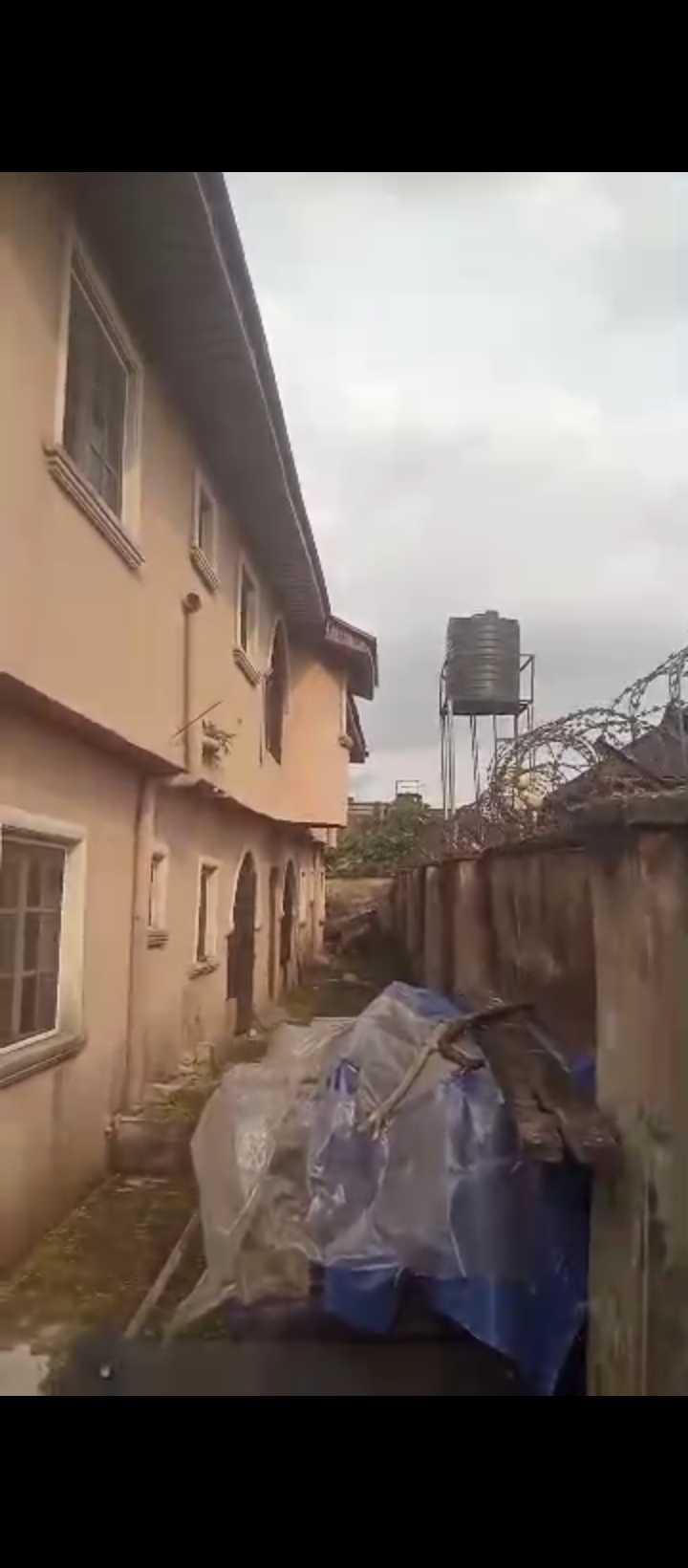 4 Bedroom Flat for Sale in Mtn Mast Ugbor GRA, Edo cover picture