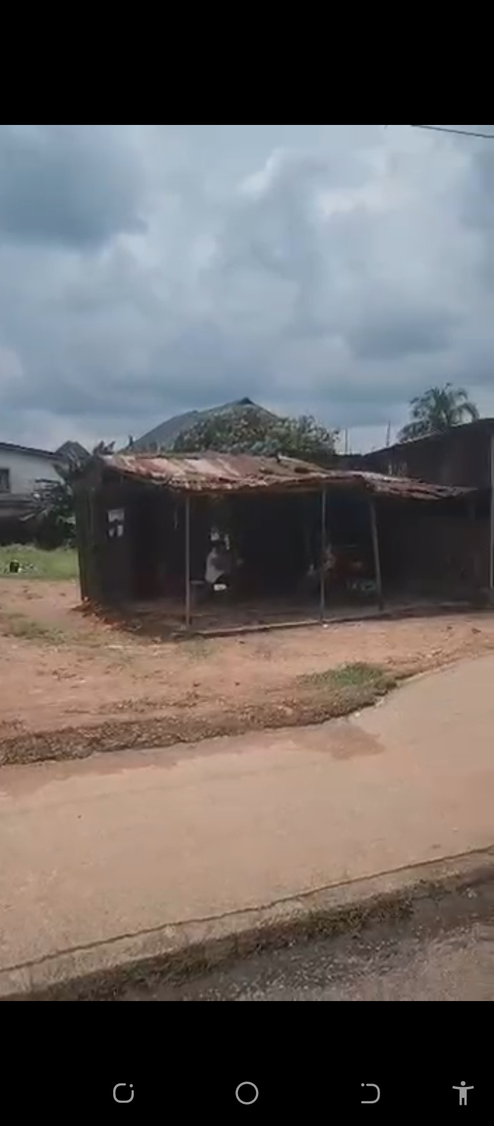 Hall for Sale in Along upper mission extension by nosahare bakery, Edo cover picture