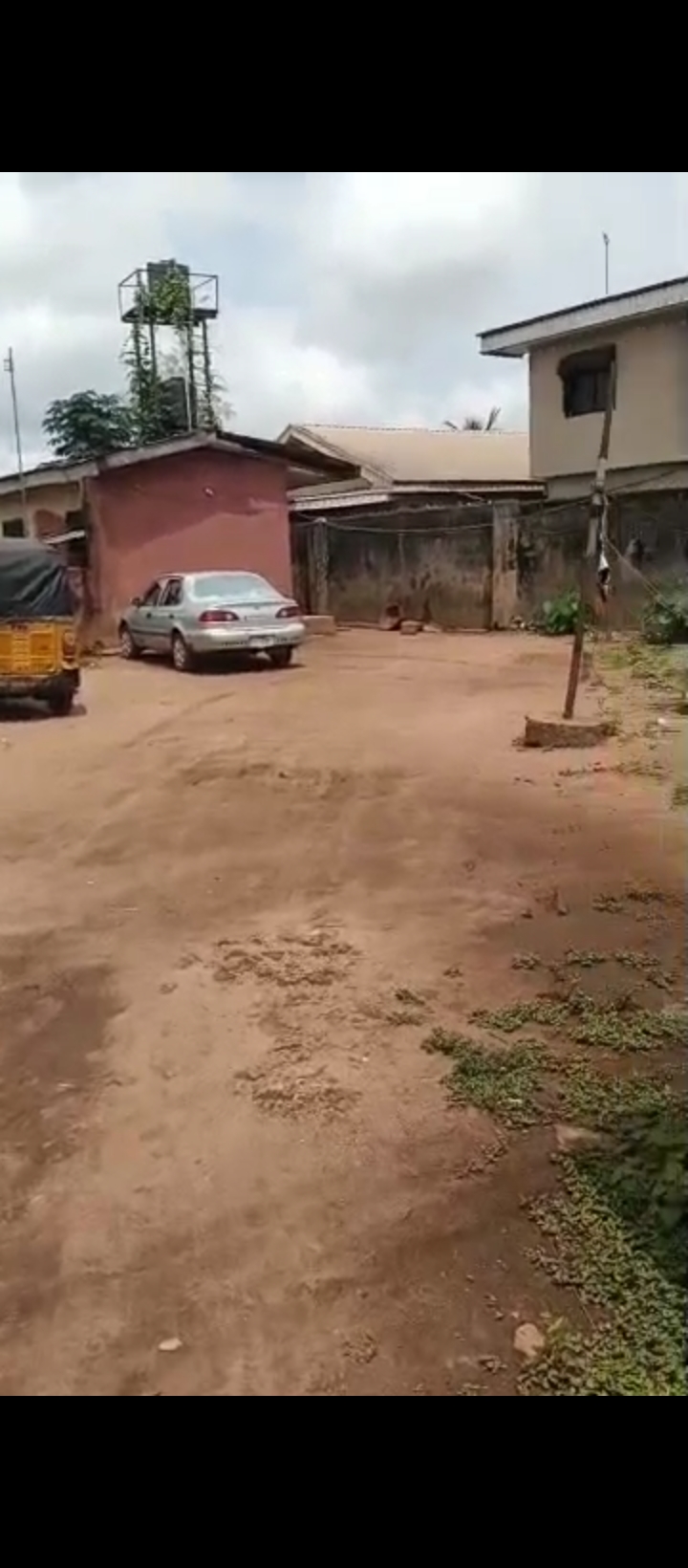 Land for Sale in Off Gapiona Avenue, Off Airport Road, Edo cover picture