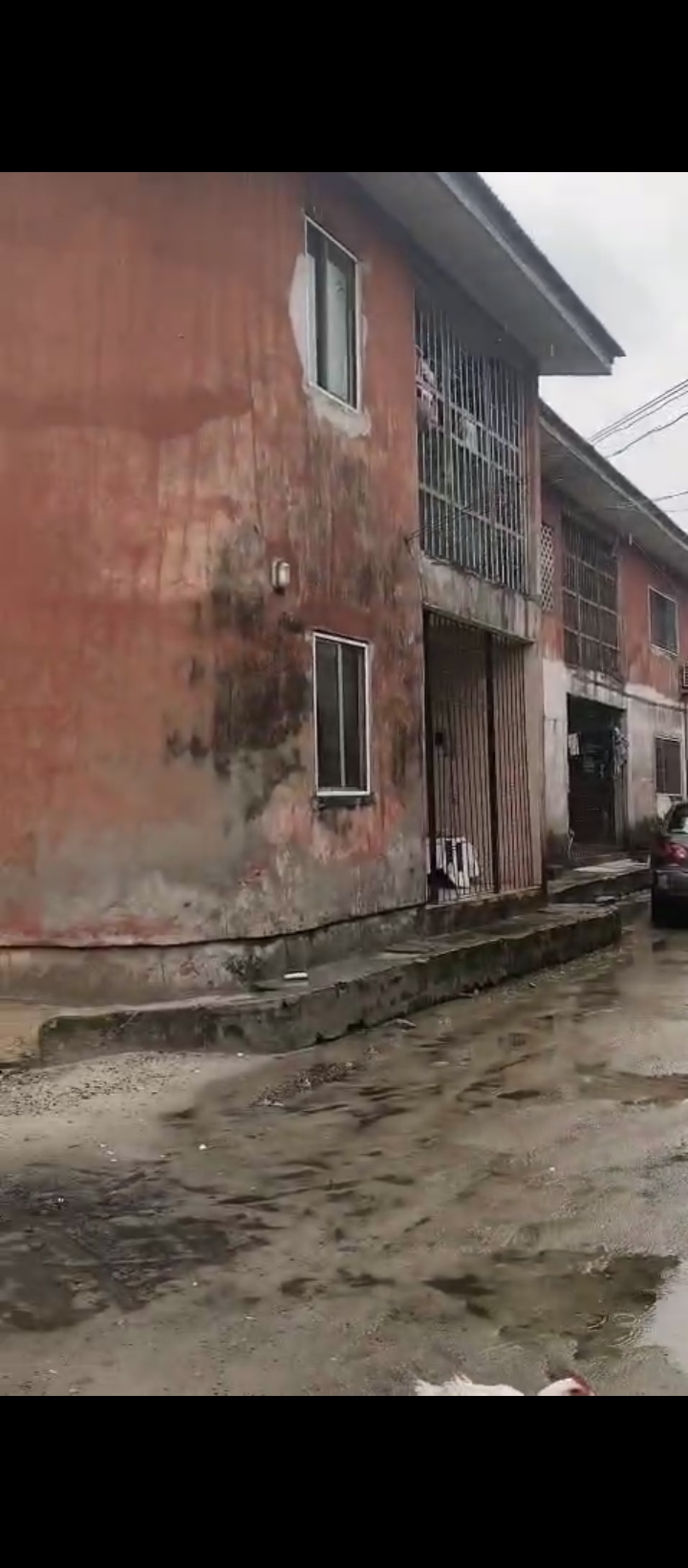 4 Bedroom Flat for Sale in OFF AIRPORT ROAD BY OGIYED, Edo cover picture