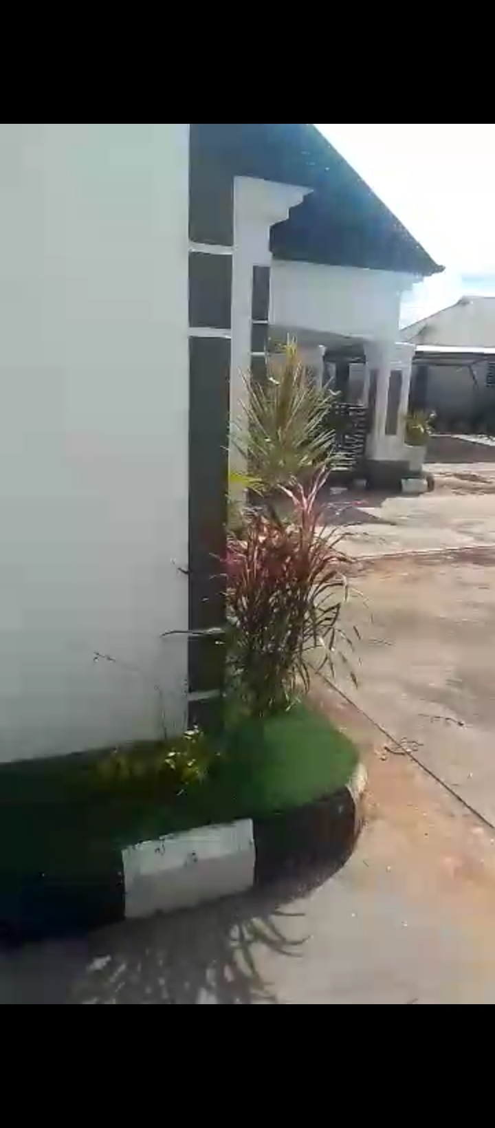 2 Bedroom Flat for Rent in Evhukhu off sapele road, Edo cover picture